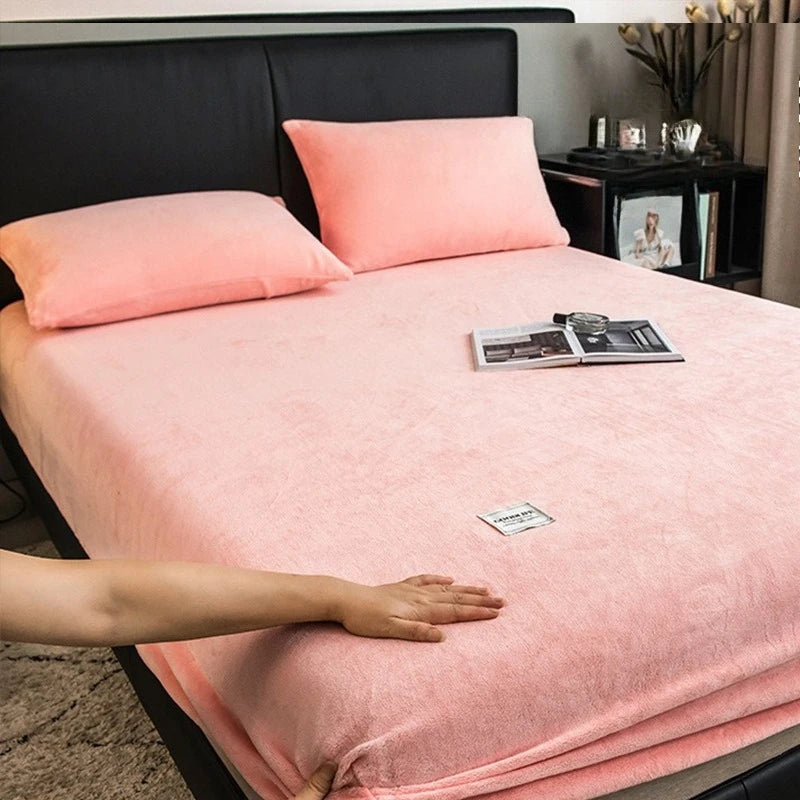 Luxury Milk Velvet Fitted Sheet – Ultra-Soft & Stylish Bedding Essential!
